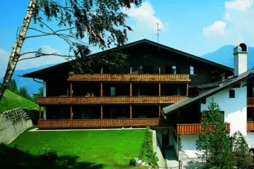 PORSCHEHOF 90ER JAHRE