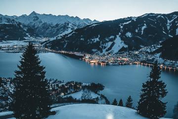 Zell am See in Abenddämmerung - Zell am See at twilight (c) Zell am See-Kaprun Tourismus.f2dc1b5a_original Zell am See in Abenddämmerung - Zell am See at twilight (c) Zell am See-Kaprun Tourismus.f2dc1b5a_original
