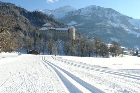 2801-winter-burg-kaprun-amiamo-kinderhotel-2009-02-19-ORG 2801-winter-burg-kaprun-amiamo-kinderhotel-2009-02-19-ORG