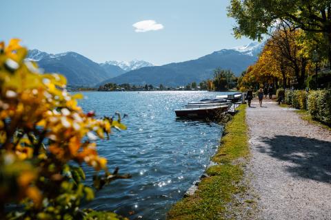 10015-Zell-am-See-Uferpromenade-Herbst