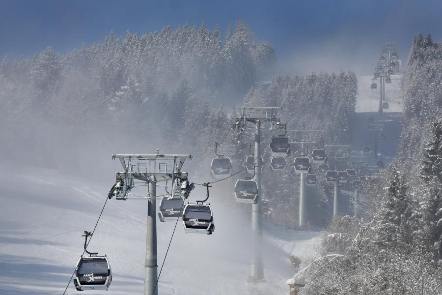 6608-areitbahn-winter-gondeln-amiamo-kinderhotel-2017-12-06-ORG